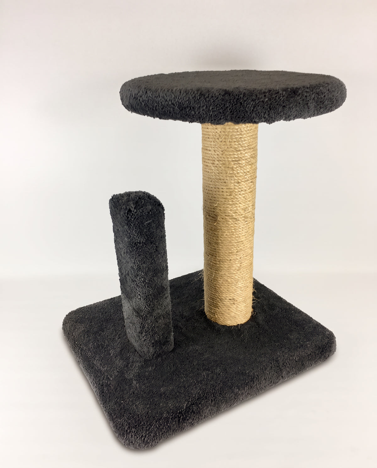 Mittens – Cat Scratching Post